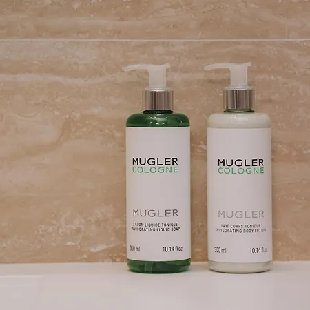 Magnus & Ξενοδοχείο 4*