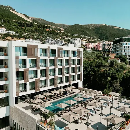 Magnus & Otel 4*