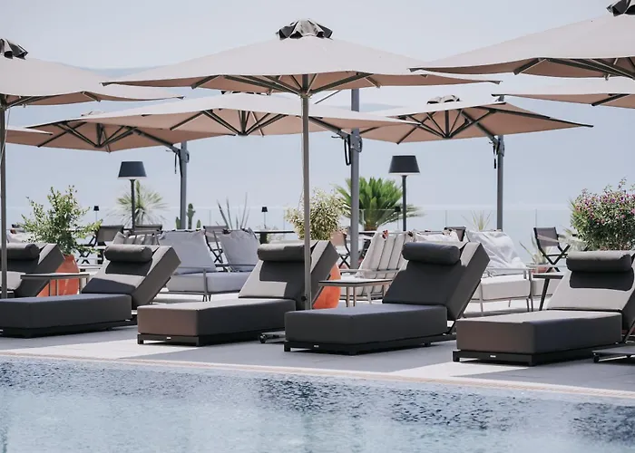 Otel Magnus &