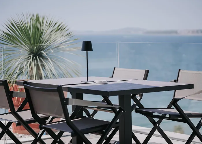 Otel Magnus & 4*